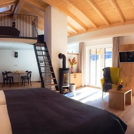 Luegstein Apartment